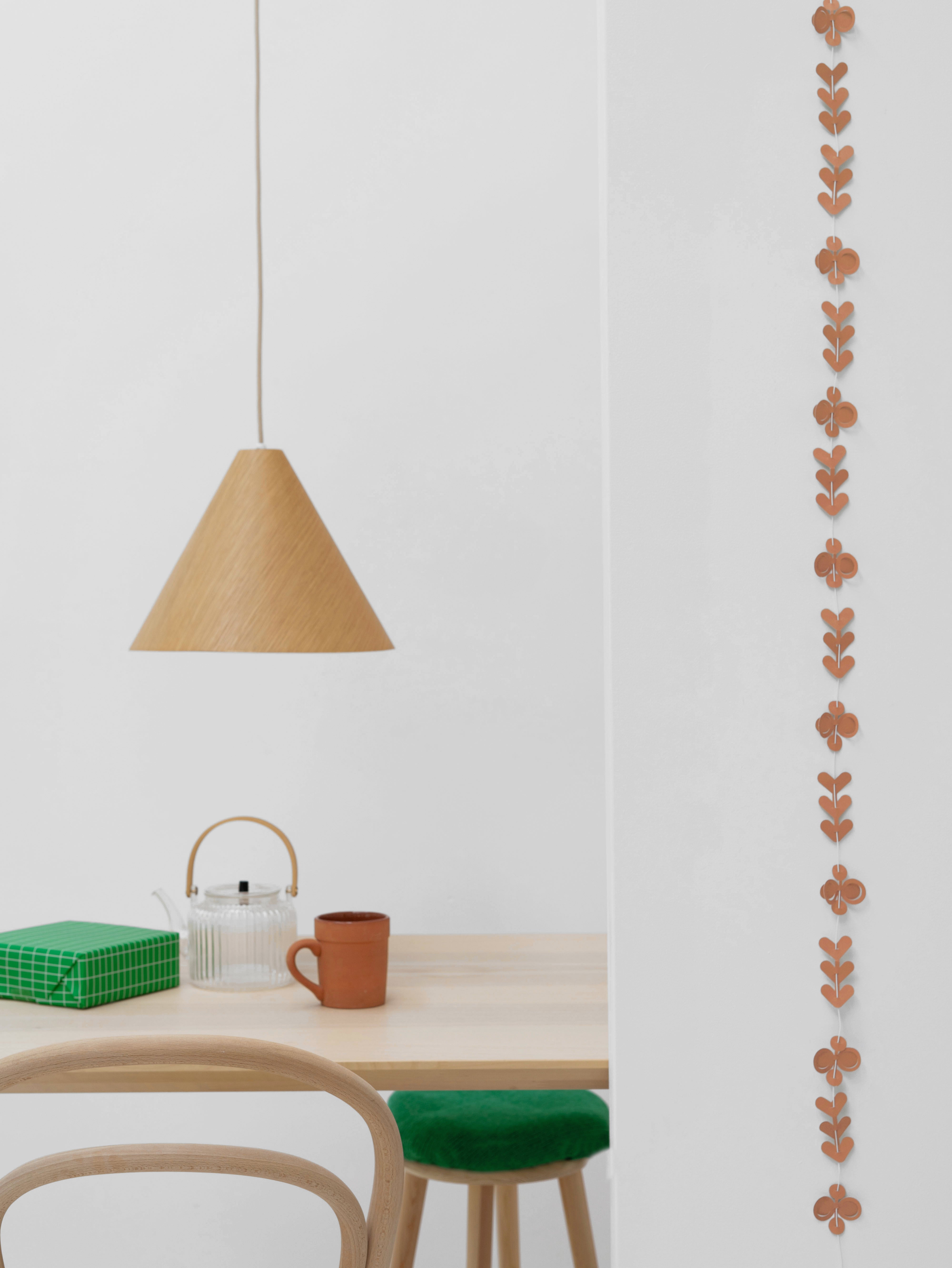 TWIG leaves brown - muurdecoratie